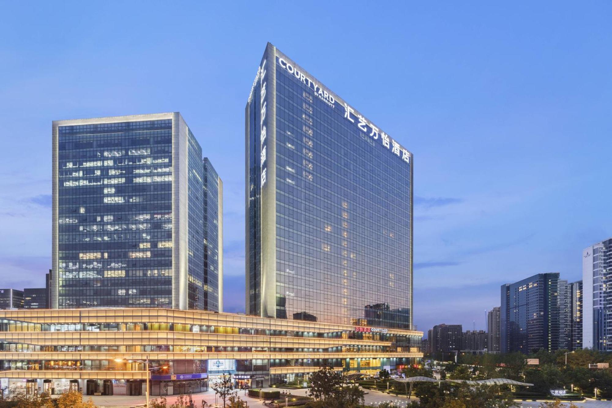 Hotel Courtyard By Marriott Zhengzhou East Esterno foto